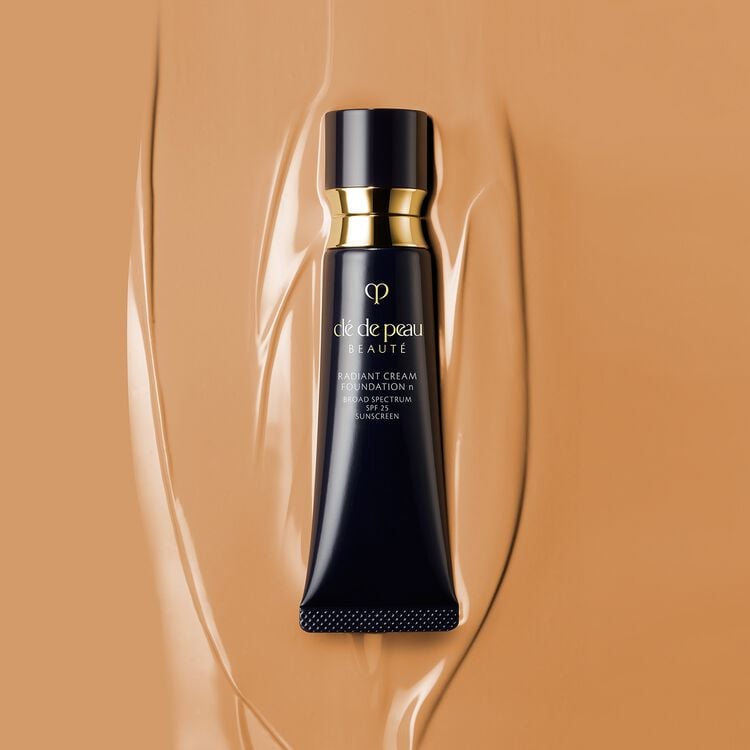 Radiant Cream Foundation SPF 25, Deep Tan Buff